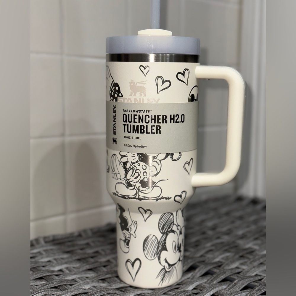 40 oz. Cream Stanley